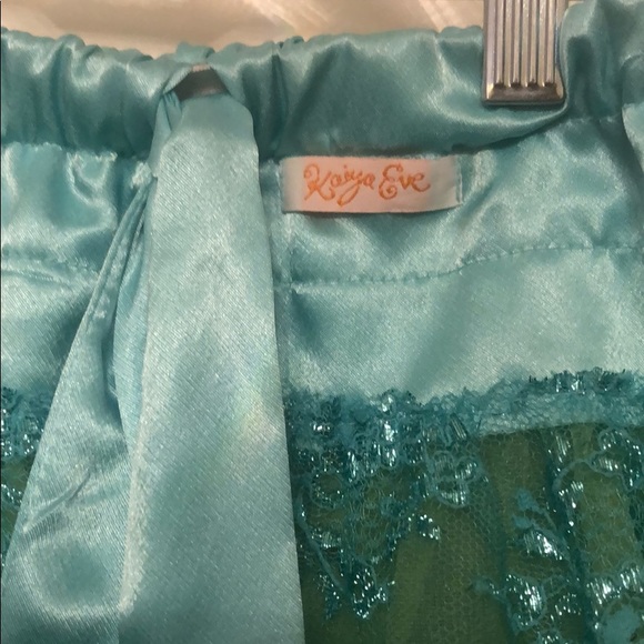 Skirt - Picture 4 of 7